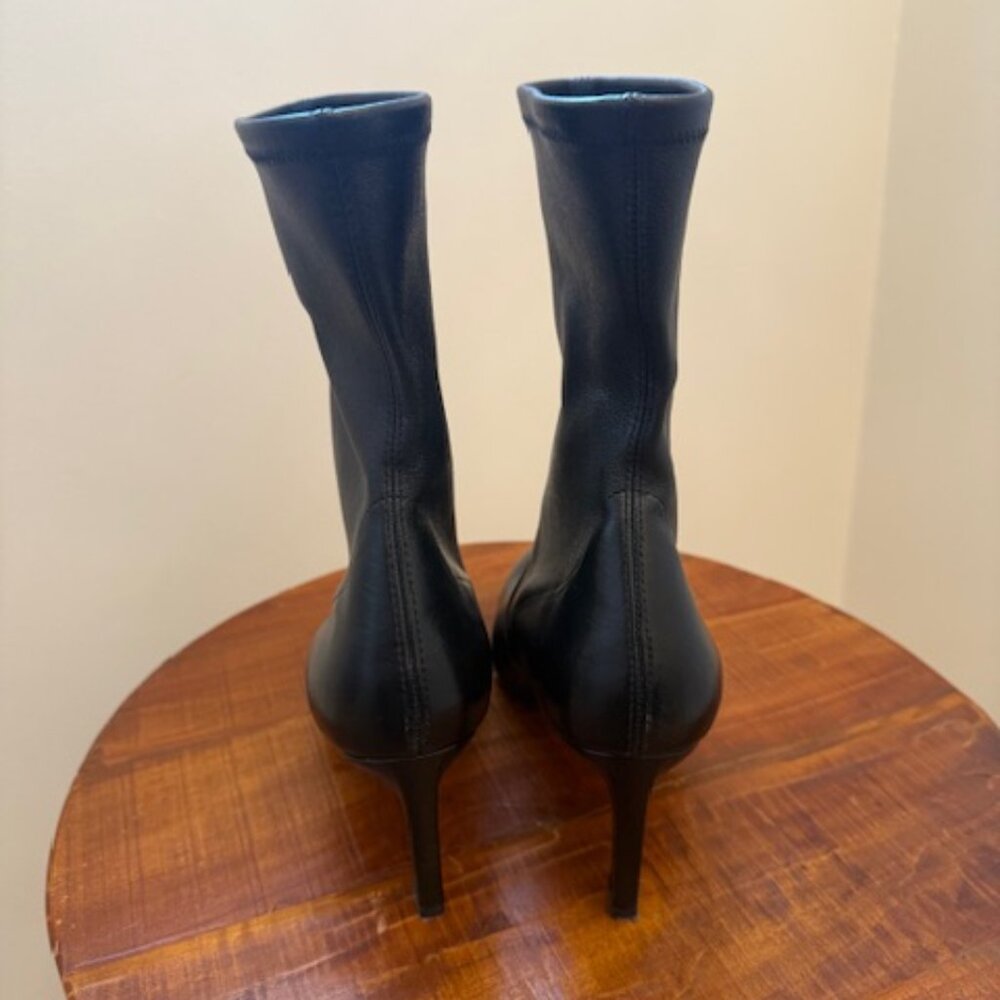 Stuart Weitzman Black Leather Heeled Bootie, Size 10.5 - Picture 2 of 5